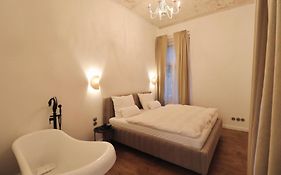 Vila Notre-Dame - Boutique Design Apartments